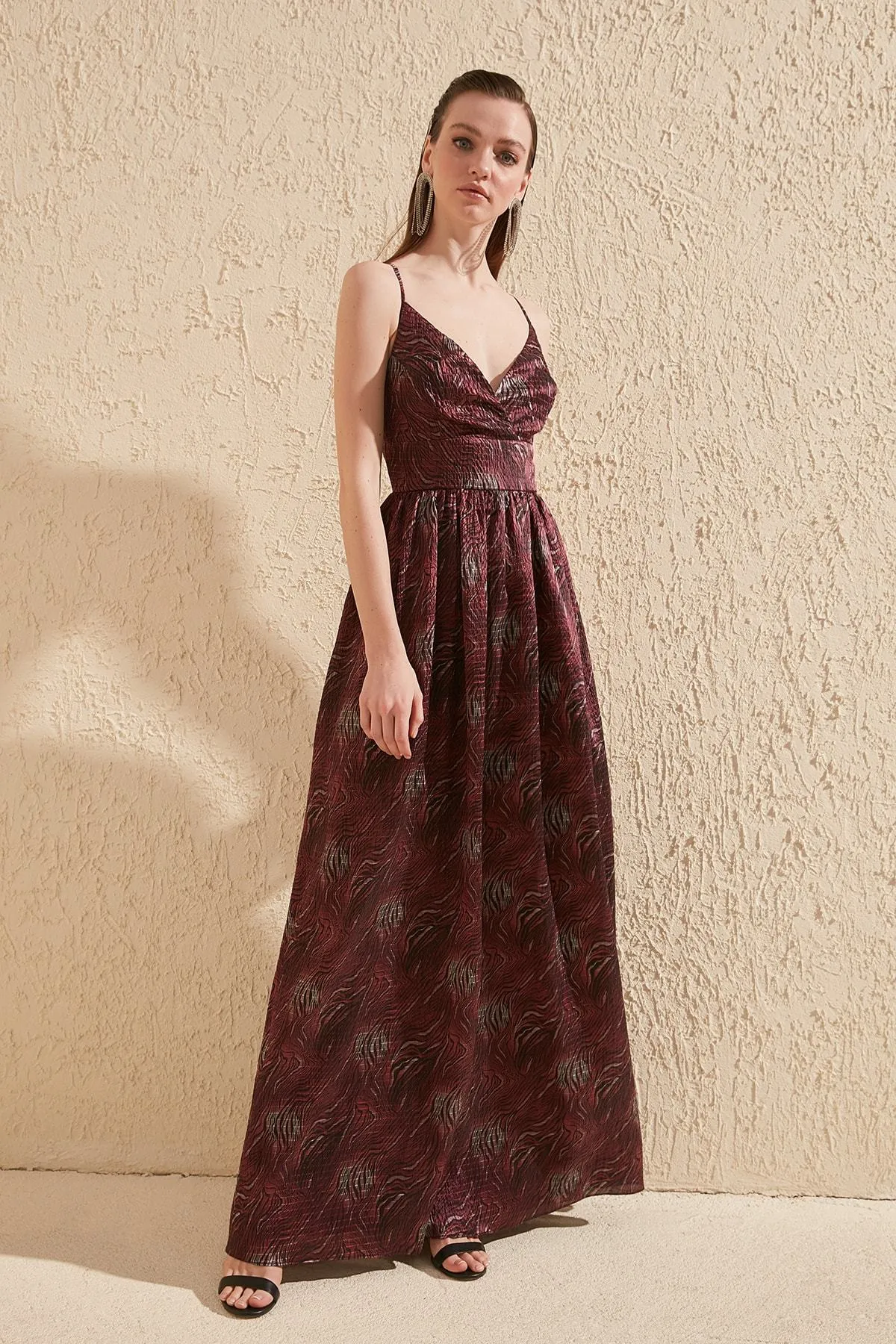 16446 Bordeaux Self Patterned Strap Dress