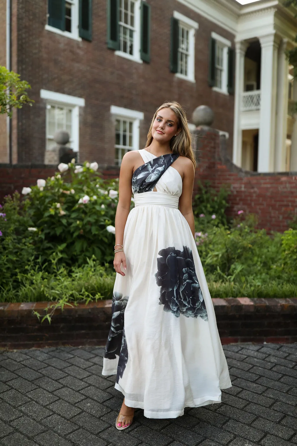 Alane Halter Maxi - Black Peony