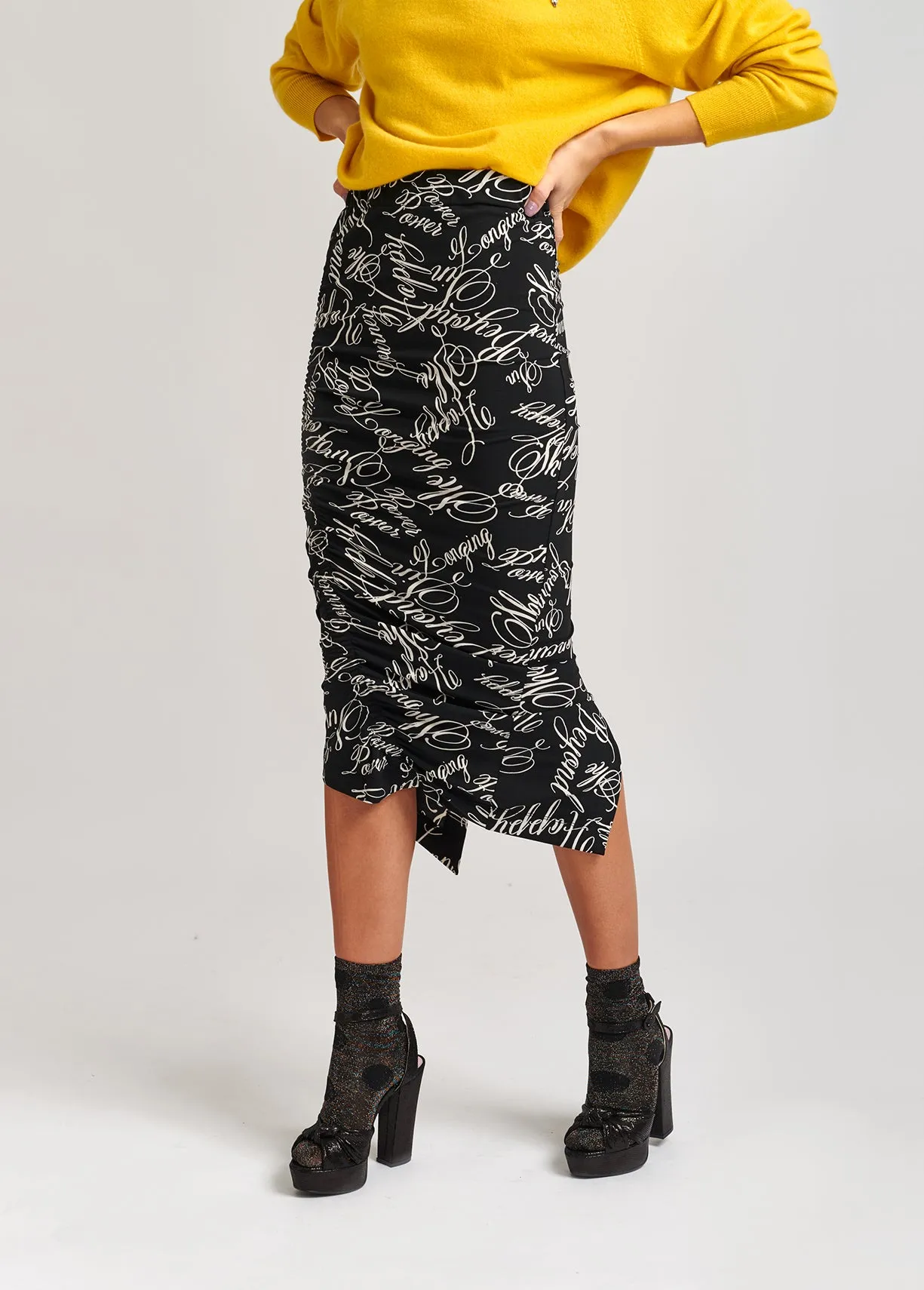 Black midi skirt with script-print