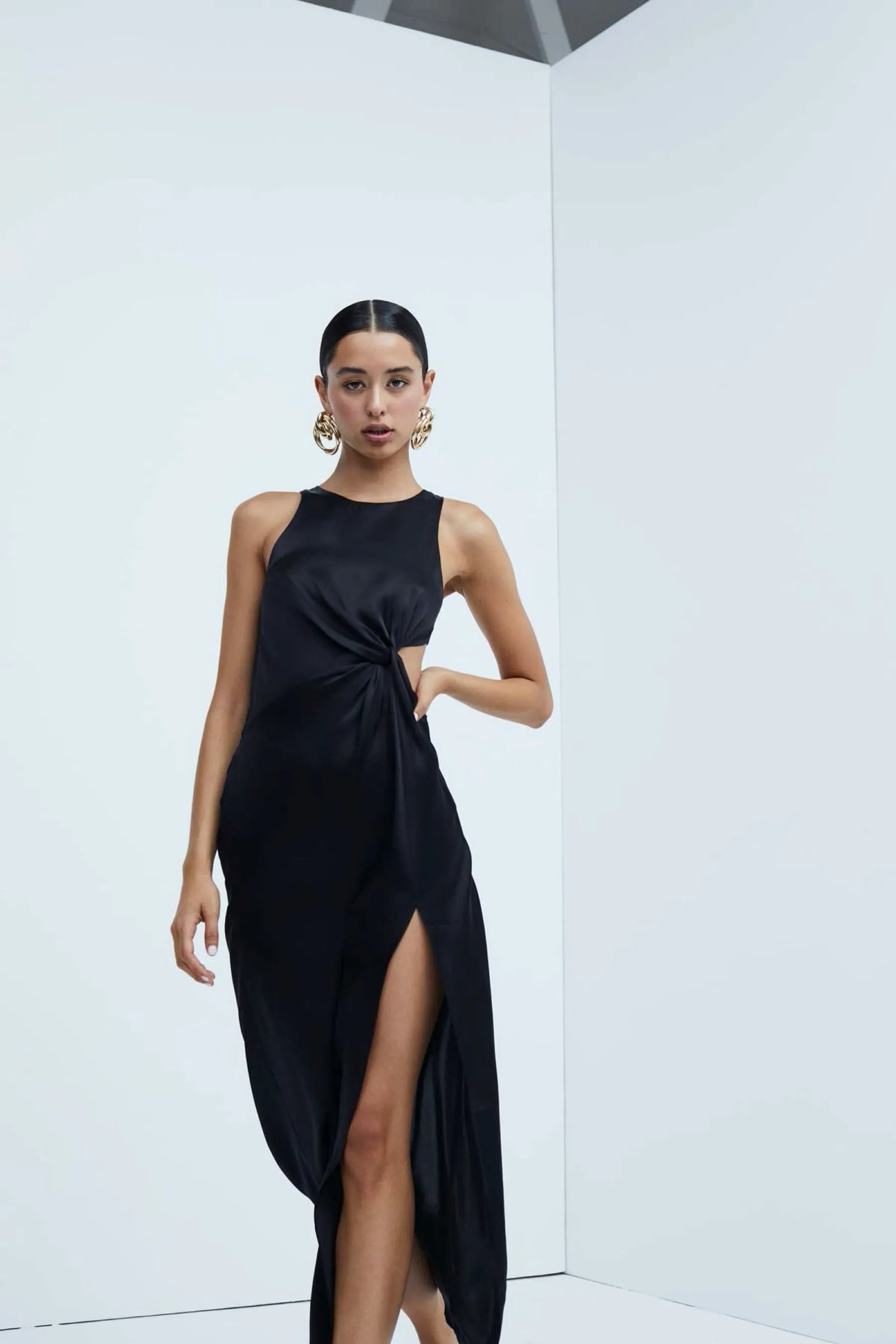 Black Taliah Maxi Dress