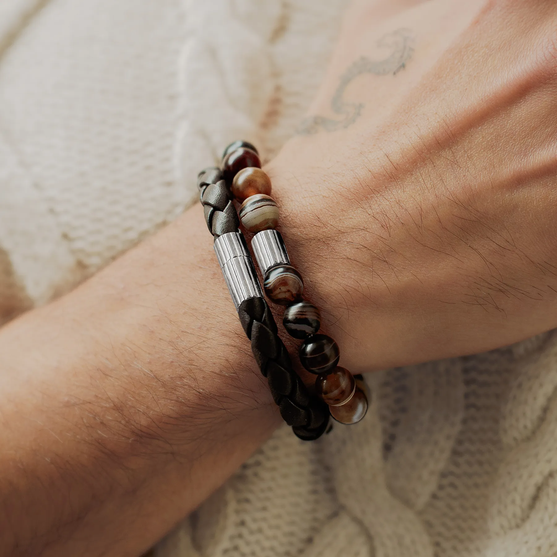 Maxi Pop Beaded Bracelet in Rhodium Silver with Brown Striped Agate