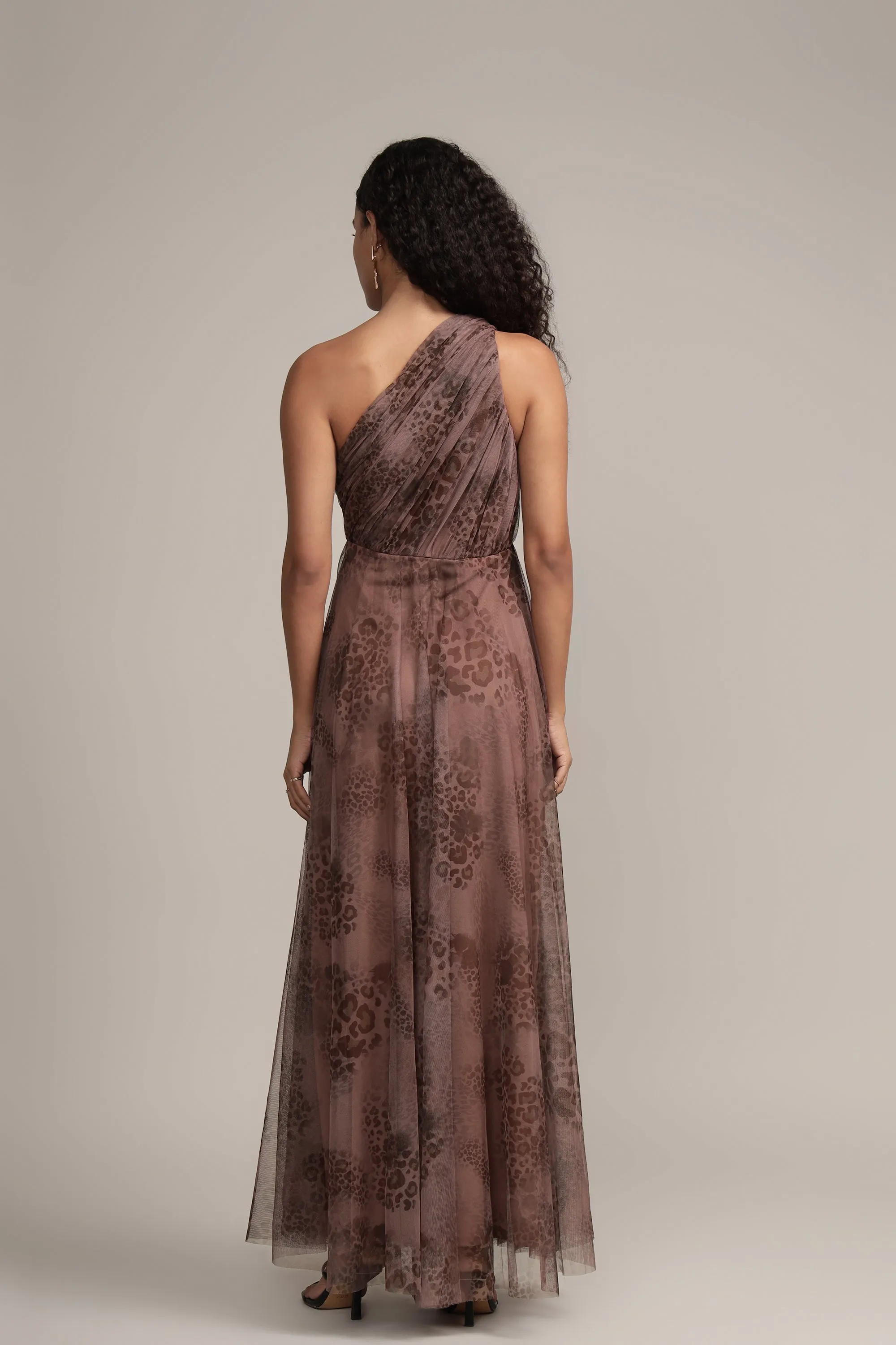 Naiara Maxi Dress in Leopard Print