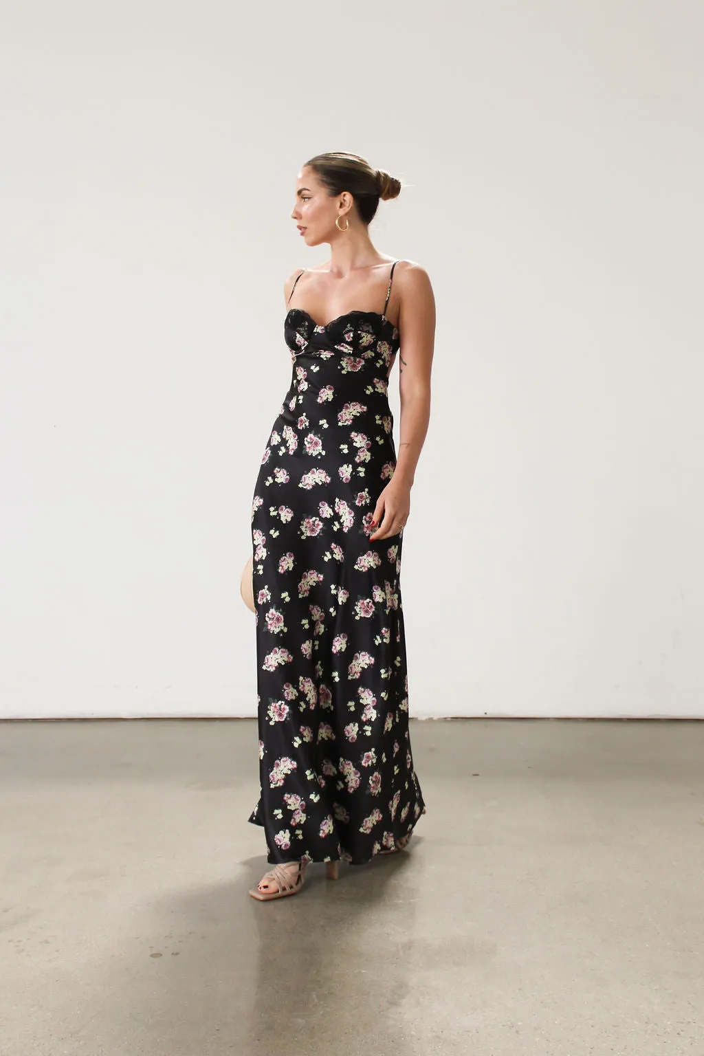 Nice Blooms Maxi Dress