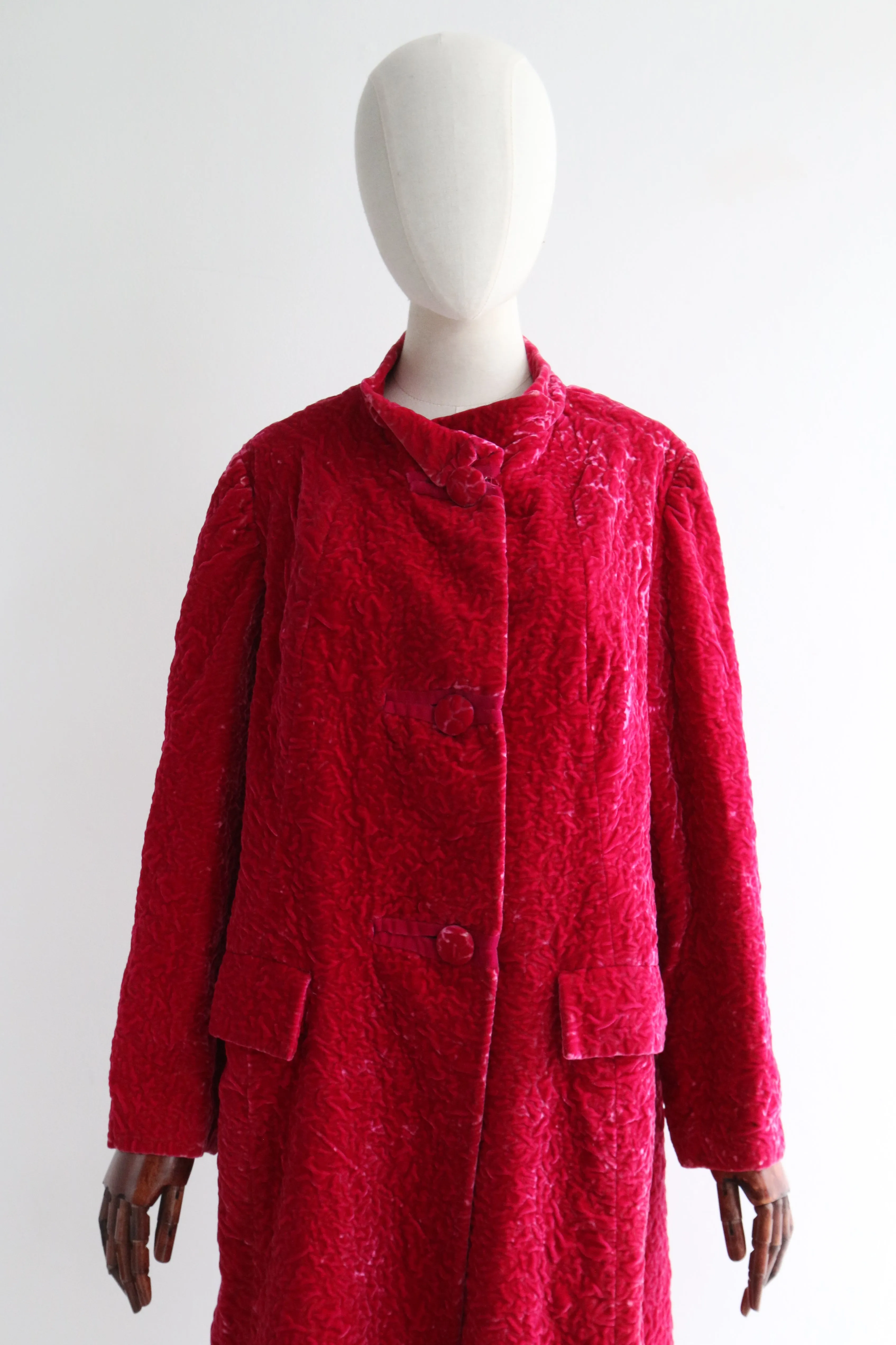 "Pink Matelasse Velvet" Vintage 1960's Hot Pink Matelasse Velvet Coat UK 14 US 10