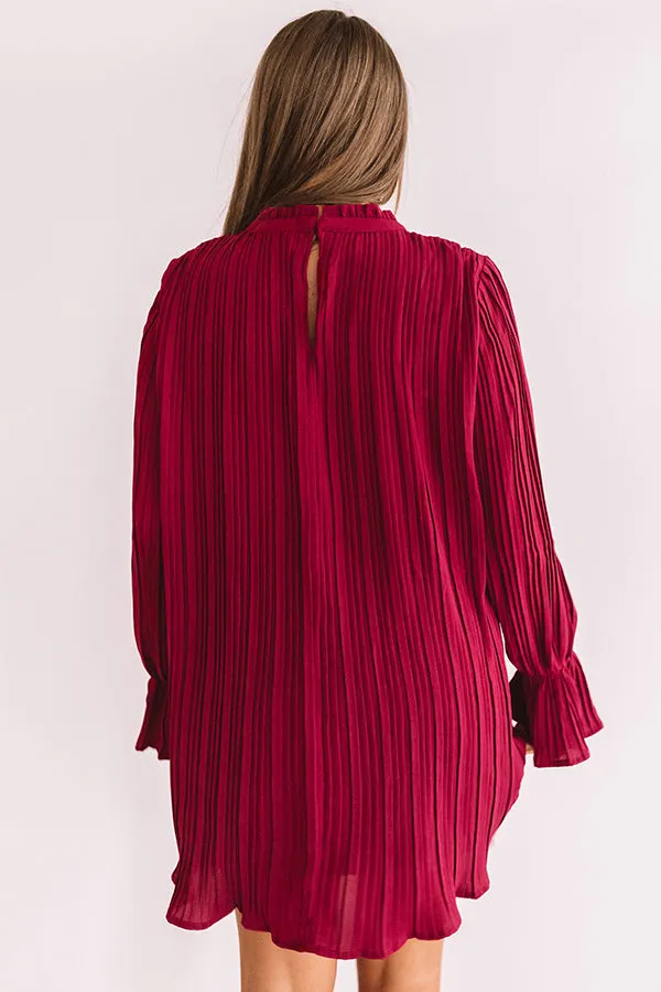 Rooftop Skyline Pleated Shift Dress In Wine