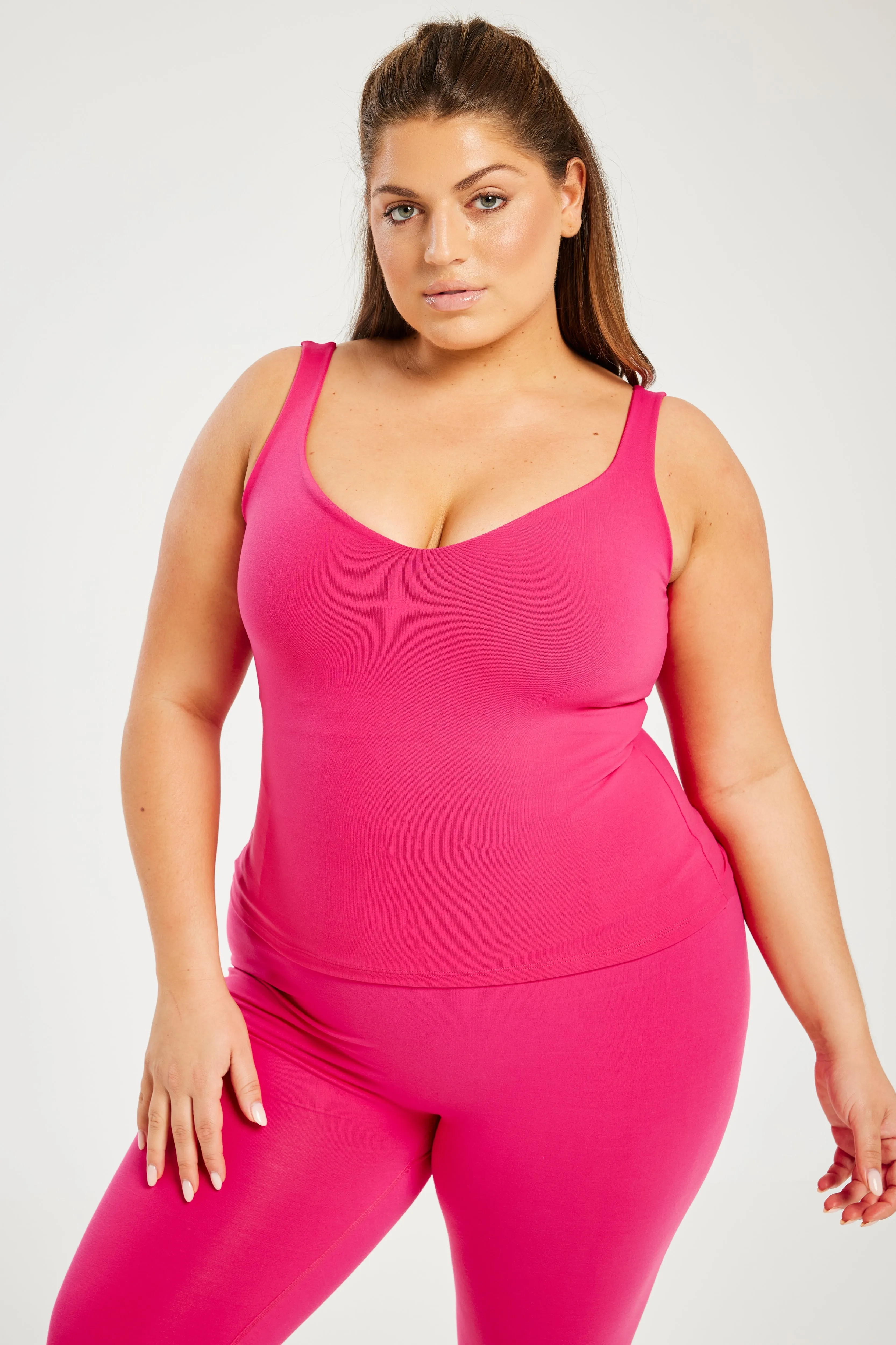 Super Stretch Sweetheart Tank Fuchsia