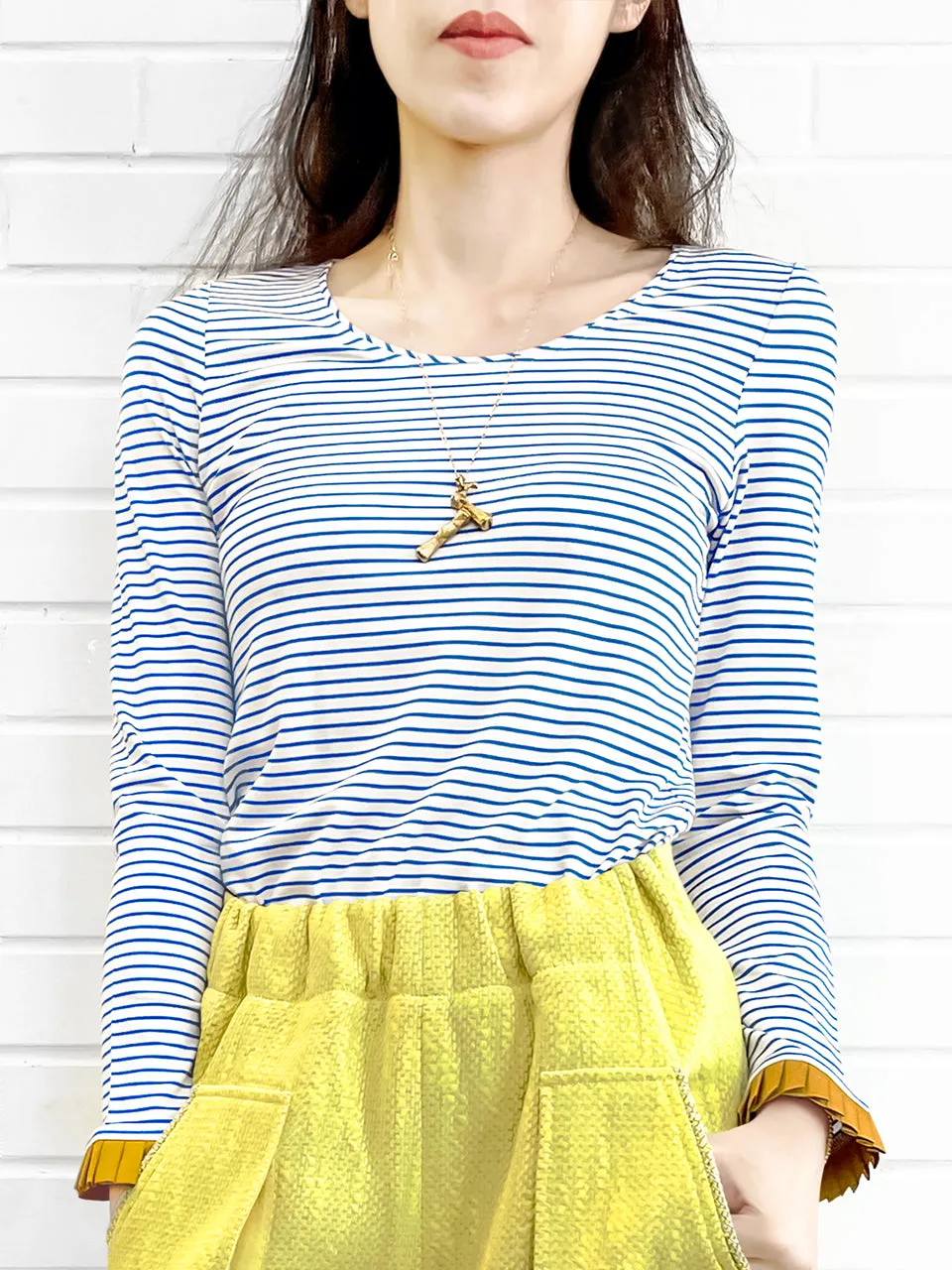 Surprise Sale! Classic White/ Blue Stripe Contrast Ruffle Cuff Knit Top