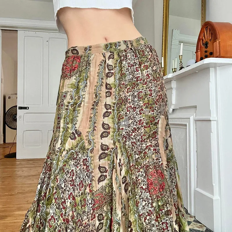 Talyn Retro Printed Midi Skirt