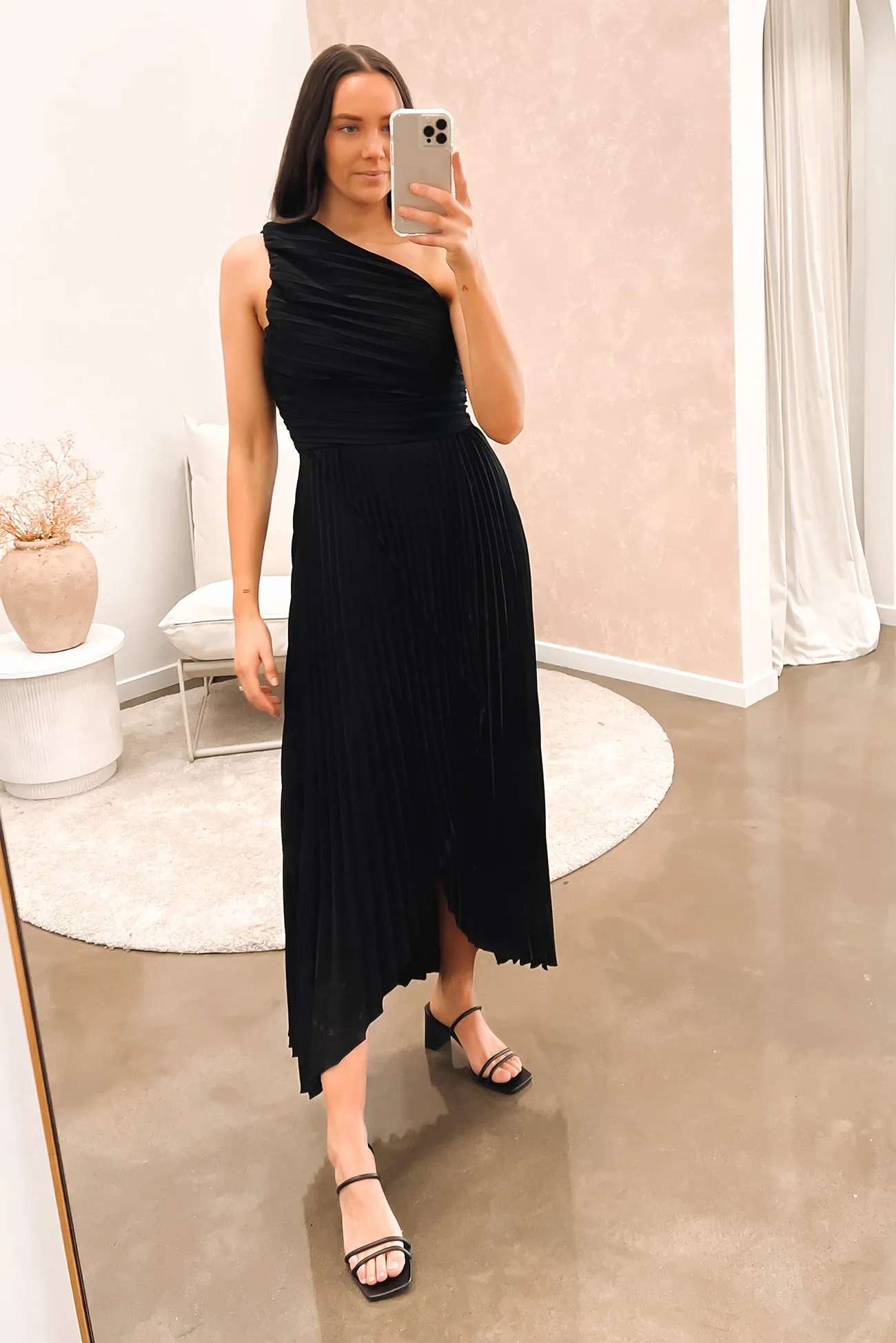 The Breakthrough Maxi Dress Black